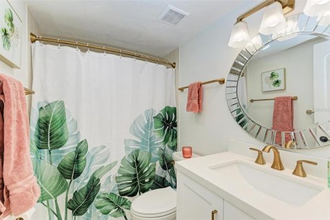 Copropriété à louer à Sarasota, Floride: 3 chambres, 164.34 m2 № 1314383 - photo 29