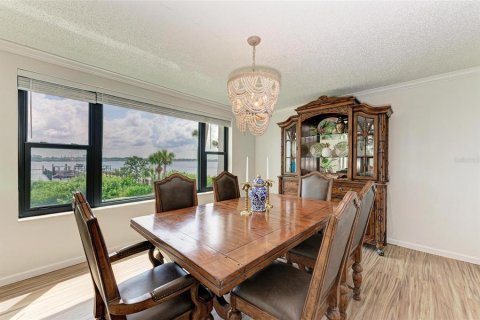 Copropriété à louer à Sarasota, Floride: 3 chambres, 164.34 m2 № 1314383 - photo 16