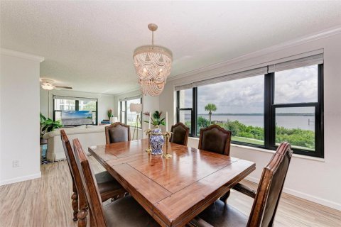 Copropriété à louer à Sarasota, Floride: 3 chambres, 164.34 m2 № 1314383 - photo 17
