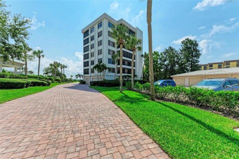 Copropriété à louer à Sarasota, Floride: 3 chambres, 164.34 m2 № 1314383 - photo 6