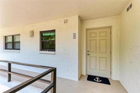 Copropriété à louer à Sarasota, Floride: 3 chambres, 164.34 m2 № 1314383 - photo 2