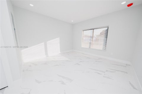 Снять в аренду виллу или дом в Помпано-Бич, Флорида 3 спальни, 148.46м2, № 2004885 - фото 19