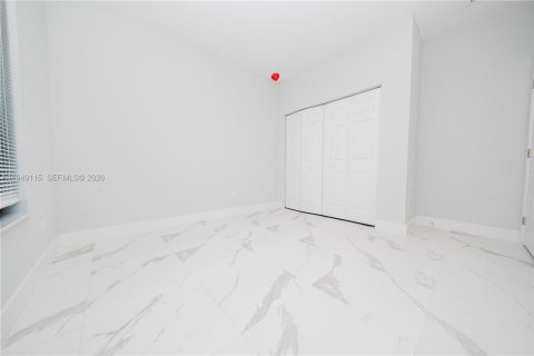 Снять в аренду виллу или дом в Помпано-Бич, Флорида 3 спальни, 148.46м2, № 2004885 - фото 27