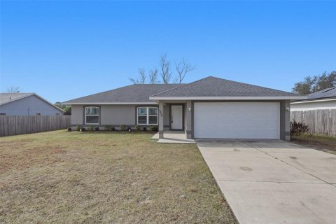 Villa ou maison à louer à Deltona, Floride: 3 chambres, 131.27 m2 № 2114472 - photo 30