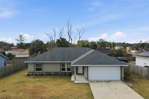 Villa ou maison à louer à Deltona, Floride: 3 chambres, 131.27 m2 № 2114472 - photo 28