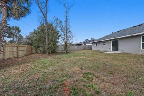 Villa ou maison à louer à Deltona, Floride: 3 chambres, 131.27 m2 № 2114472 - photo 23