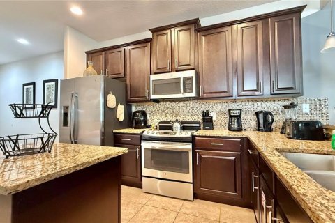 Adosado en venta en Davenport, Florida, 4 dormitorios, 191.38 m2 № 2166426 - foto 6