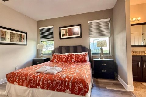Adosado en venta en Davenport, Florida, 4 dormitorios, 191.38 m2 № 2166426 - foto 16