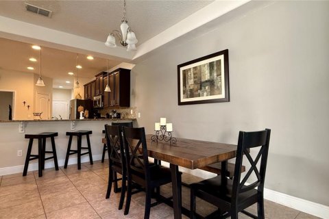 Adosado en venta en Davenport, Florida, 4 dormitorios, 191.38 m2 № 2166426 - foto 10