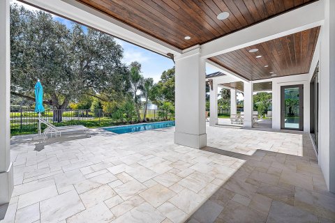 House in Tequesta, Florida 4 bedrooms, 343.55 sq.m. № 2327698 - photo 8