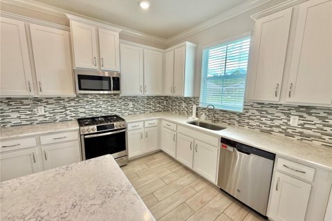 House in Ormond Beach, Florida 3 bedrooms, 188.68 sq.m. № 1771034 - photo 15