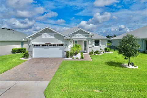 House in Ormond Beach, Florida 3 bedrooms, 188.68 sq.m. № 1771034 - photo 1