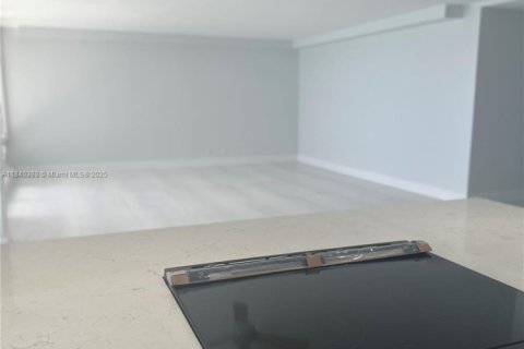 Condominio en venta en Fort Lauderdale, Florida, 2 dormitorios, 153.29 m2 № 1830739 - foto 2