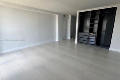 Condominio en venta en Fort Lauderdale, Florida, 2 dormitorios, 153.29 m2 № 1830739 - foto 4