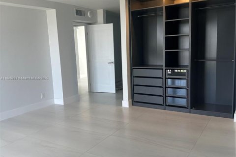 Condominio en venta en Fort Lauderdale, Florida, 2 dormitorios, 153.29 m2 № 1830739 - foto 16
