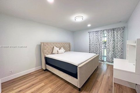 Купить таунхаус в Маргит, Флорида 3 спальни, 128.76м2, № 1956887 - фото 18