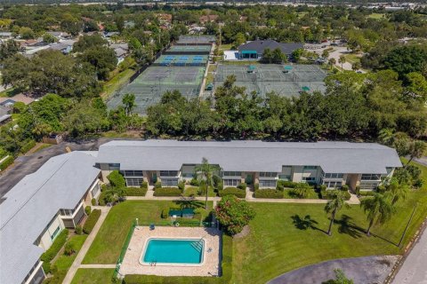 Condo in Seminole, Florida, 1 bedroom  № 2360796