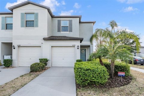 Touwnhouse à vendre à Tampa, Floride: 2 chambres, 143.81 m2 № 1906385 - photo 1