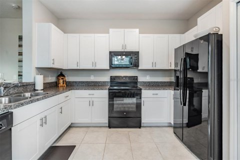 Touwnhouse à vendre à Tampa, Floride: 2 chambres, 143.81 m2 № 1906385 - photo 22