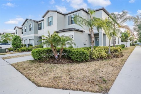 Touwnhouse à vendre à Tampa, Floride: 2 chambres, 143.81 m2 № 1906385 - photo 6