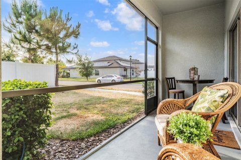 Touwnhouse à vendre à Tampa, Floride: 2 chambres, 143.81 m2 № 1906385 - photo 5