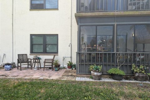 Condo in Saint Petersburg, Florida, 2 bedrooms  № 1614778 - photo 23