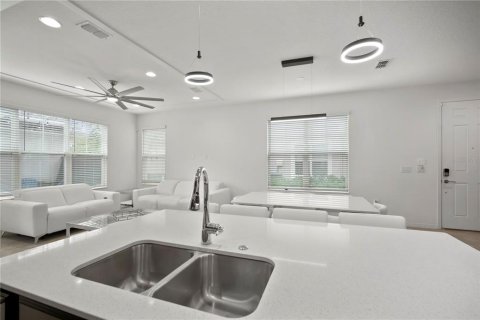 Adosado en venta en Apollo Beach, Florida, 4 dormitorios, 183.57 m2 № 1918670 - foto 15