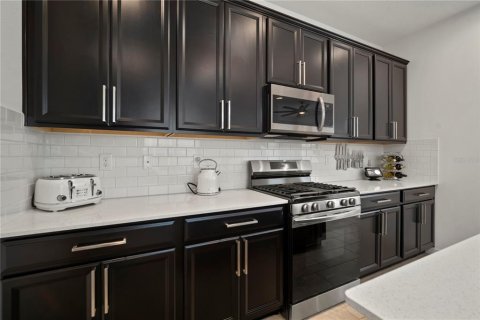 Adosado en venta en Apollo Beach, Florida, 4 dormitorios, 183.57 m2 № 1918670 - foto 10