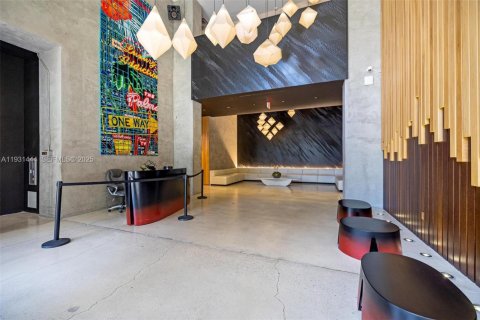 Снять в аренду кондоминиум в Майами, Флорида 2 спальни, 90.77м2, № 1990529 - фото 24