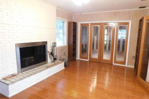 House in Clearwater, Florida 3 bedrooms, 256.22 sq.m. № 1684721 - photo 18