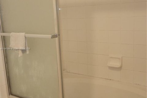 Adosado en venta en Weston, Florida, 2 dormitorios, 103.12 m2 № 1849190 - foto 10