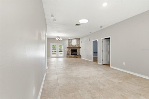 House in Trinity, Florida 6 bedrooms, 233 sq.m. № 2129300 - photo 16