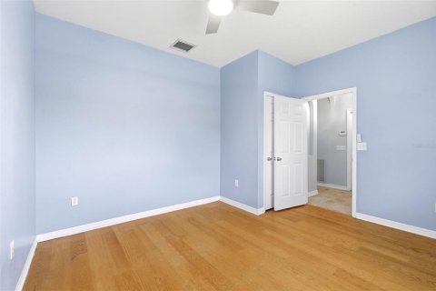 House in Trinity, Florida 6 bedrooms, 233 sq.m. № 2129300 - photo 8