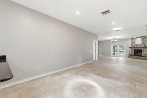House in Trinity, Florida 6 bedrooms, 233 sq.m. № 2129300 - photo 15