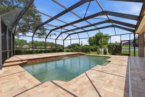 House in Trinity, Florida 6 bedrooms, 233 sq.m. № 2129300 - photo 4