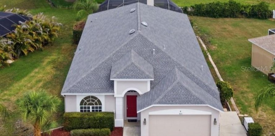 House in Trinity, Florida 6 bedrooms, 233 sq.m. № 2129300