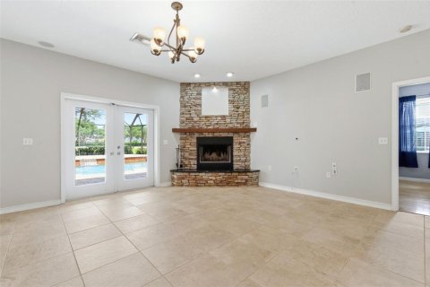 House in Trinity, Florida 6 bedrooms, 233 sq.m. № 2129300 - photo 3