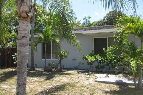 House in Miami, Florida 4 bedrooms, 95.22 sq.m. № 1874495 - photo 3