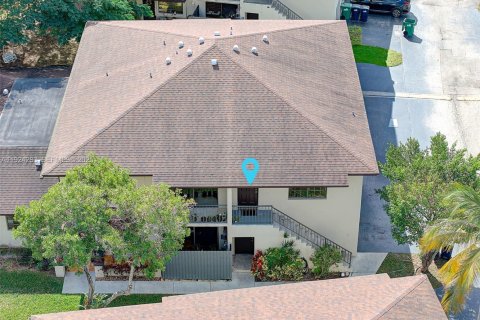 Купить таунхаус в Майами, Флорида 2 спальни, 98.2м2, № 1983504 - фото 20