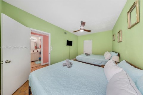 Снять в аренду виллу или дом в Майами, Флорида 3 спальни, 227.61м2, № 2048386 - фото 17