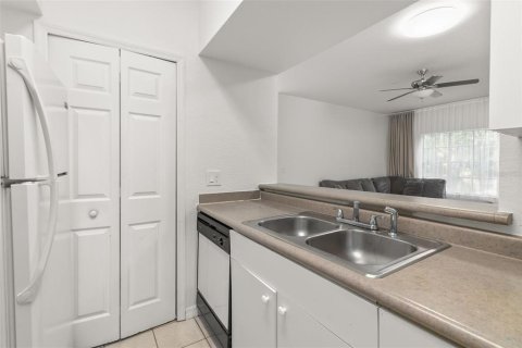 Condominio en alquiler en Orlando, Florida, 3 dormitorios, 123.84 m2 № 1914462 - foto 15