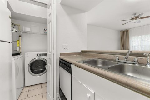Condominio en alquiler en Orlando, Florida, 3 dormitorios, 123.84 m2 № 1914462 - foto 17