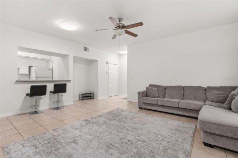 Condominio en alquiler en Orlando, Florida, 3 dormitorios, 123.84 m2 № 1914462 - foto 10