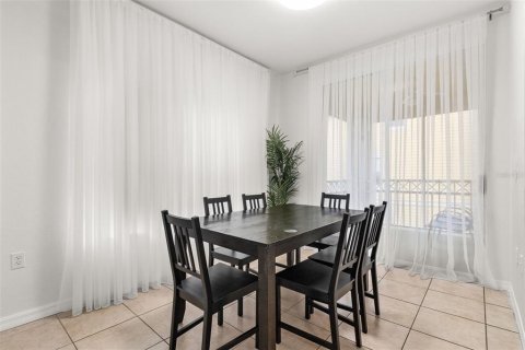 Condominio en alquiler en Orlando, Florida, 3 dormitorios, 123.84 m2 № 1914462 - foto 11