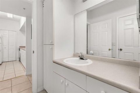 Condominio en alquiler en Orlando, Florida, 3 dormitorios, 123.84 m2 № 1914462 - foto 28