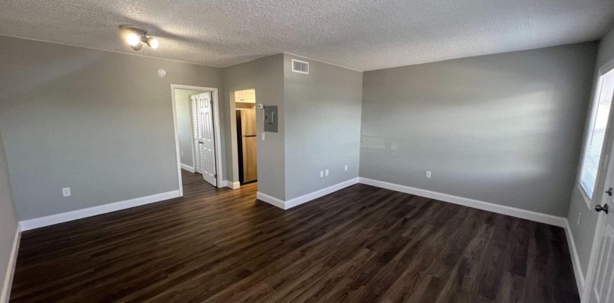 Appartement à Opa-locka, Floride 1 chambre, 65.03 m2 № 2297315