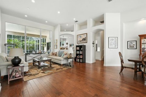 Casa en venta en Ormond Beach, Florida, 5 dormitorios, 338.16 m2 № 1917350 - foto 7