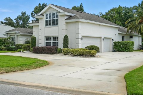 Casa en venta en Ormond Beach, Florida, 5 dormitorios, 338.16 m2 № 1917350 - foto 2