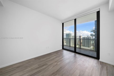 Copropriété à louer à Miami, Floride: 3 chambres, 134.71 m2 № 1941868 - photo 14