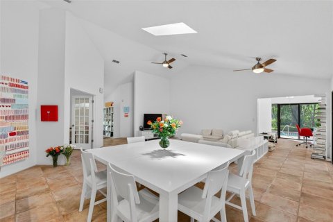 Casa en venta en Sarasota, Florida, 3 dormitorios, 177.54 m2 № 2210982 - foto 28